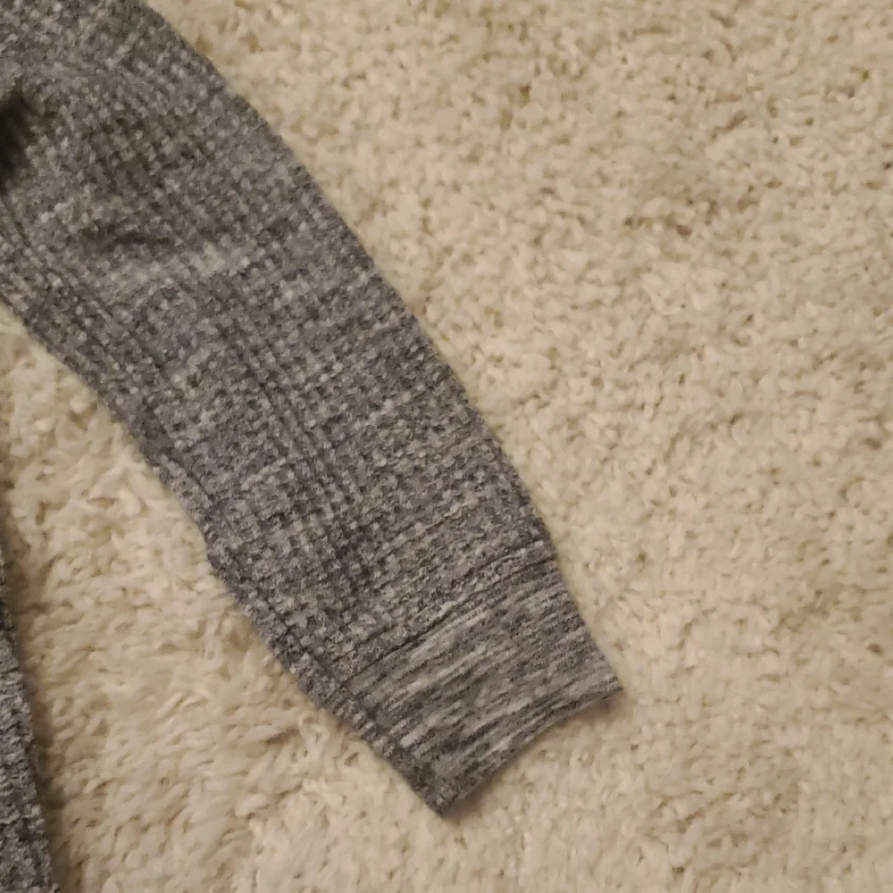 5 For $25 Old Navy Gray Long Sleeve Shirt With‎ Pocket Boys Size 4T